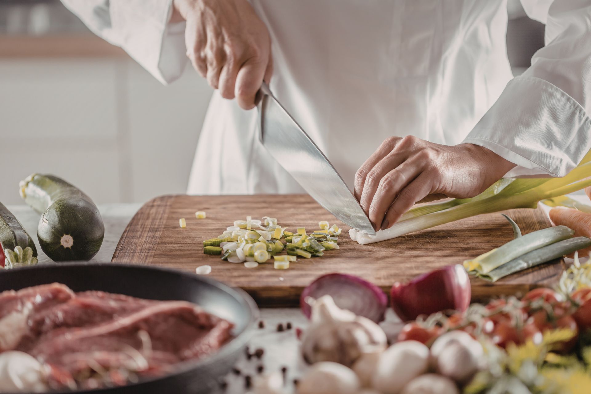 agency chefs vs permanent kitchen staff